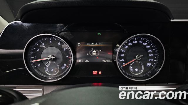 Hyundai Grandeur 2022 — photo 11