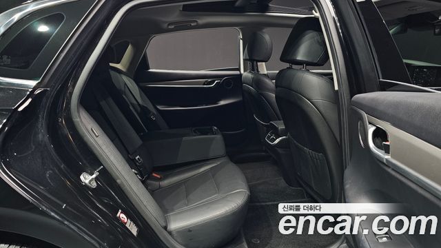 Hyundai Grandeur 2022 — photo 17