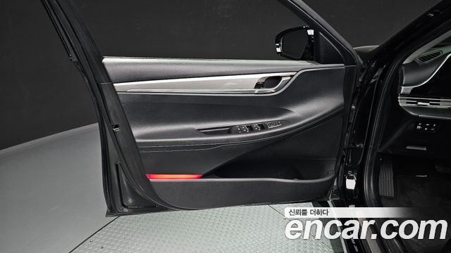 Hyundai Grandeur 2022 — photo 14
