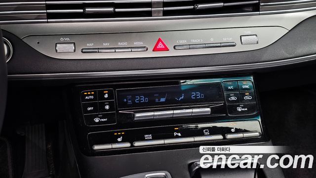 Hyundai Grandeur 2022 — photo 28