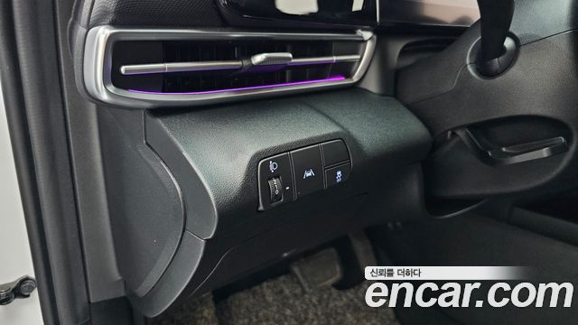 Hyundai AVANTE 2021 — photo 23