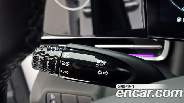 Hyundai AVANTE 2021 — photo 24