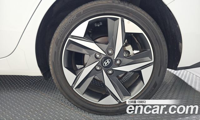 Hyundai AVANTE 2021 — photo 7