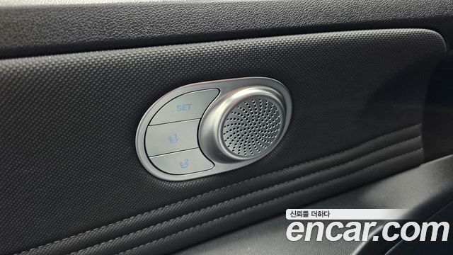 Hyundai AVANTE 2021 — photo 30