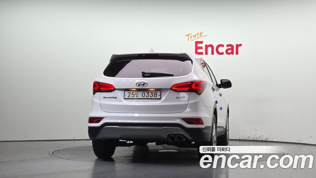 Hyundai Santafe 2016 — photo 4
