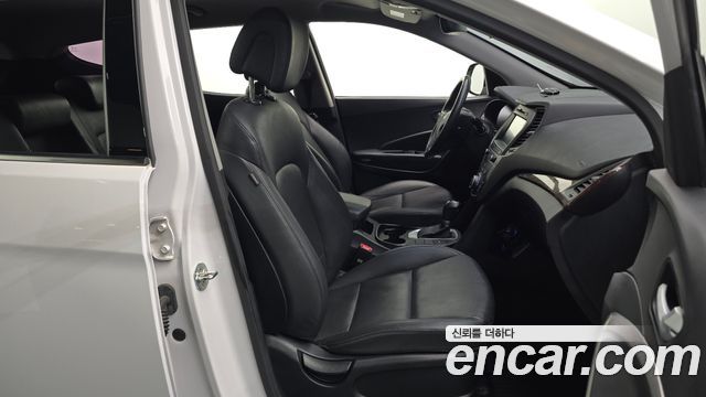 Hyundai Santafe 2016 — photo 12