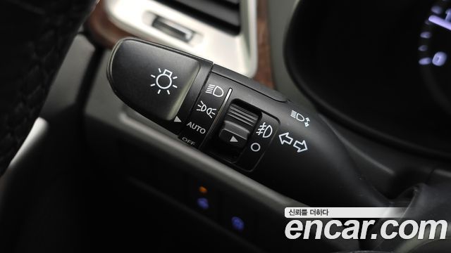 Hyundai Santafe 2016 — photo 16