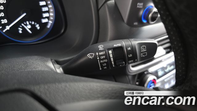 Hyundai Kona 2018 — photo 36