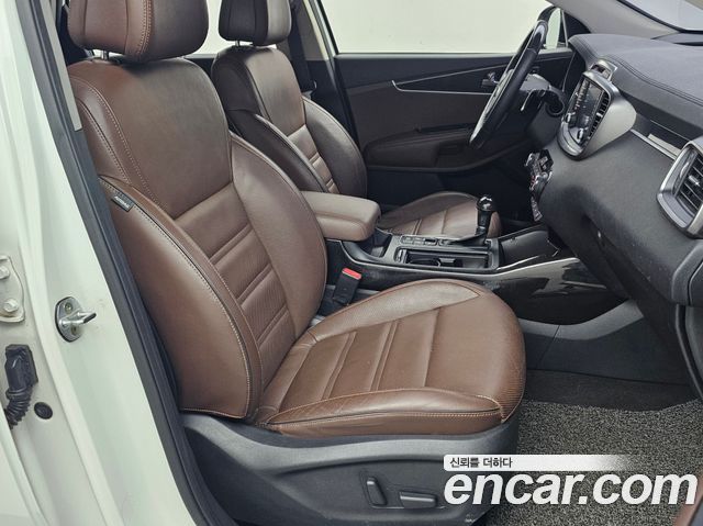 Kia Sorento 2017 — photo 10