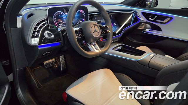 Mercedes-Benz E-Class 2026 — photo 16