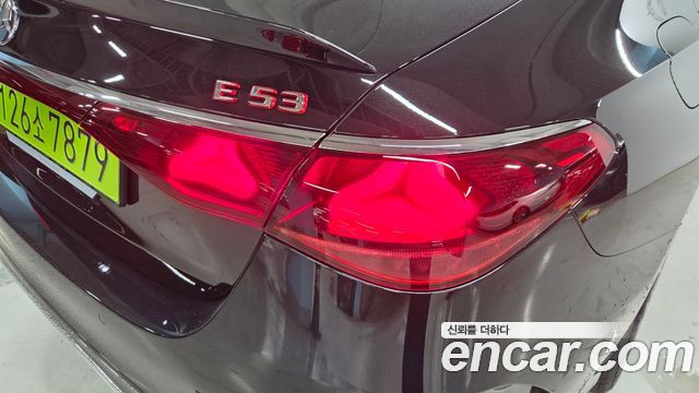 Mercedes-Benz E-Class 2026 — photo 17