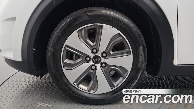 Kia Niro 2018 — photo 5