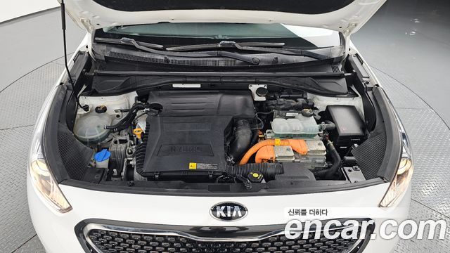 Kia Niro 2018 — photo 6