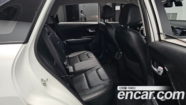 Kia Niro 2018 — photo 18