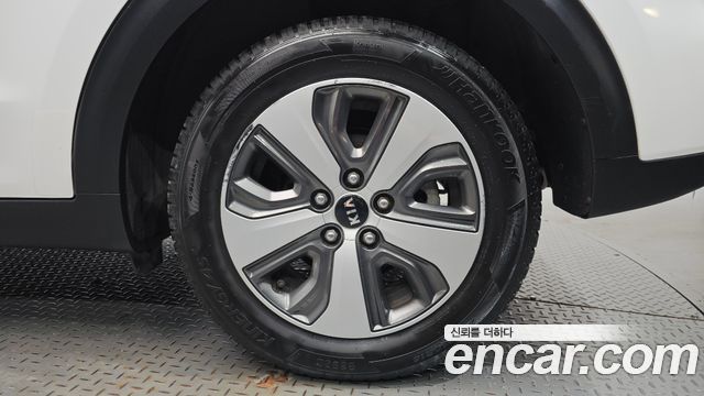 Kia Niro 2018 — photo 7