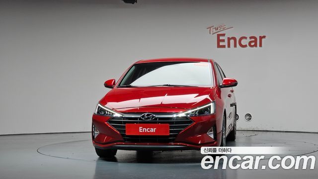 Hyundai AVANTE 2019 — photo 3