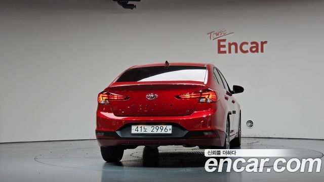 Hyundai AVANTE 2019 — photo 4