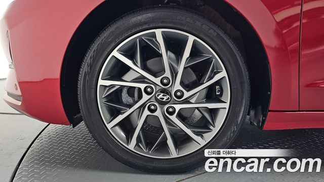 Hyundai AVANTE 2019 — photo 5