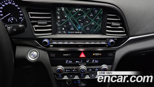 Hyundai AVANTE 2019 — photo 20