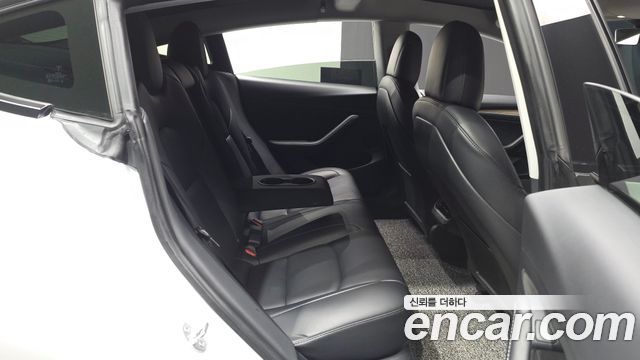 Tesla Model 3 2021 — photo 18
