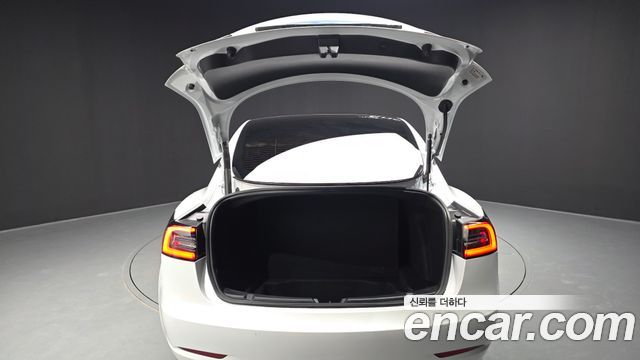 Tesla Model 3 2021 — photo 26