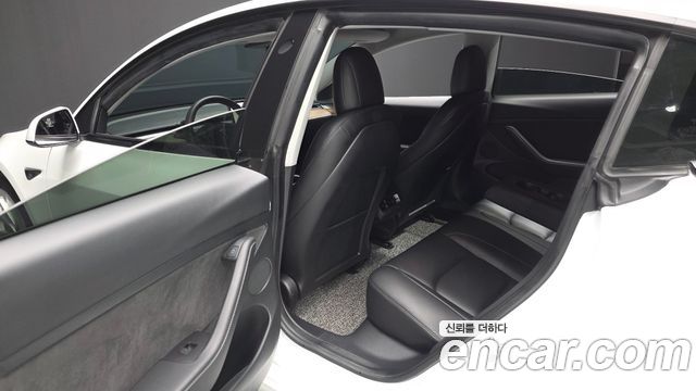 Tesla Model 3 2021 — photo 16