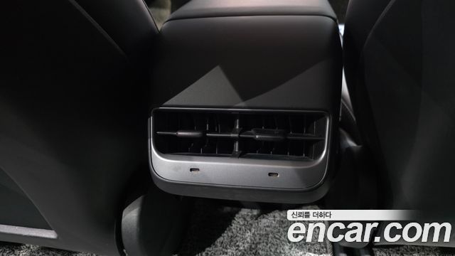 Tesla Model 3 2021 — photo 31