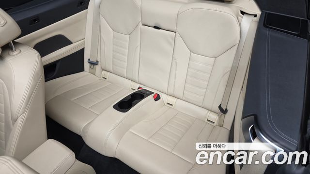 BMW 4-Series 2021 — photo 17