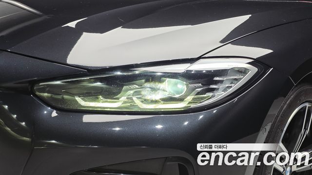 BMW 4-Series 2021 — photo 8