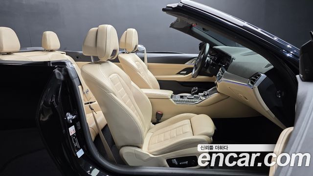 BMW 4-Series 2021 — photo 16