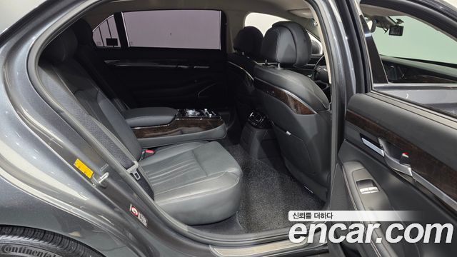 Genesis G90 2020 — photo 12