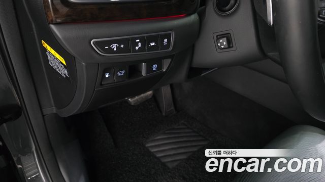Genesis G90 2020 — photo 14