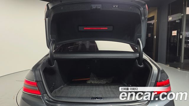 Genesis G90 2020 — photo 20