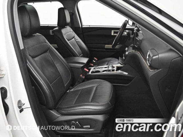 Ford Explorer 2020 — photo 10