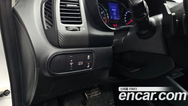Kia K3 2013 — photo 16