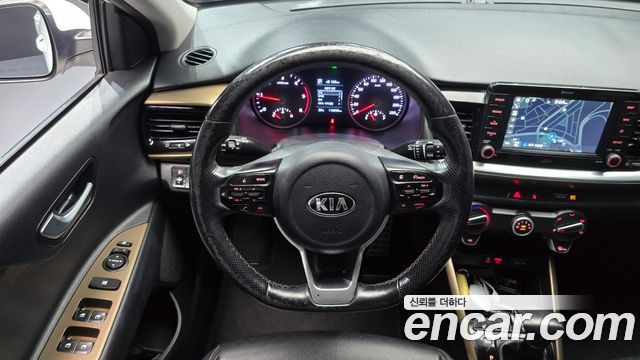 Kia Stonic 2018 — photo 19