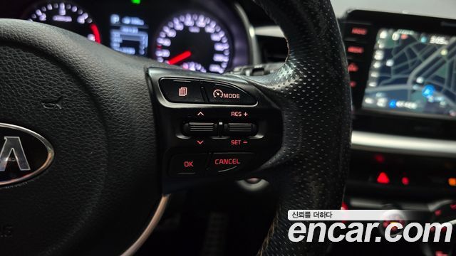 Kia Stonic 2018 — photo 22