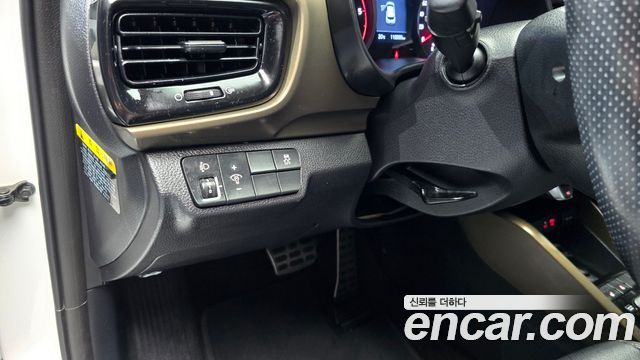Kia Stonic 2018 — photo 23