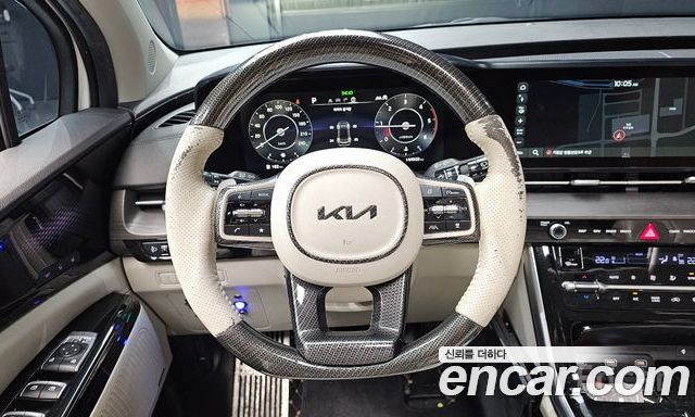 Kia Canival 2021 — photo 8
