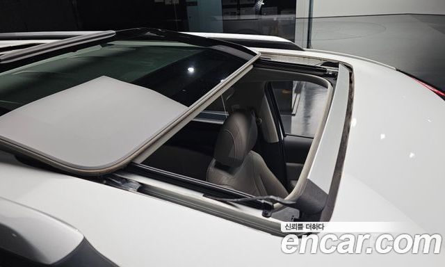 Kia Canival 2021 — photo 14