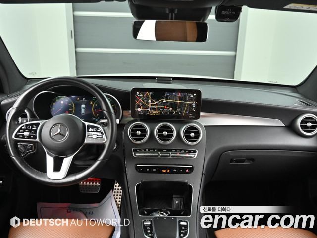 Mercedes-Benz GLC-Class 2021 — photo 7