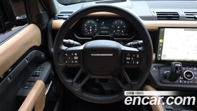 Land Rover Defender 2026 — photo 19
