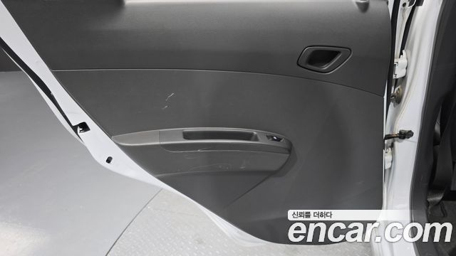 Chevrolet Korea Spark 2014 — photo 15