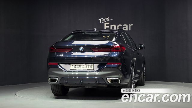 BMW X6 2025 — photo 4