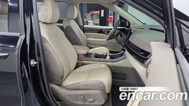 Kia Canival 2025 — photo 17