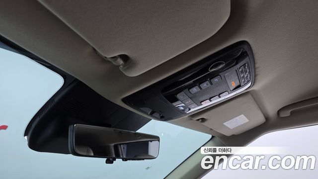 Kia Canival 2025 — photo 25