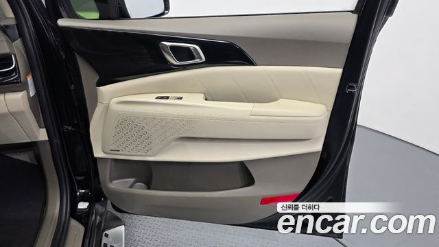 Kia Canival 2025 — photo 15