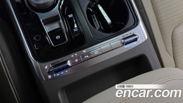 Kia Canival 2025 — photo 34