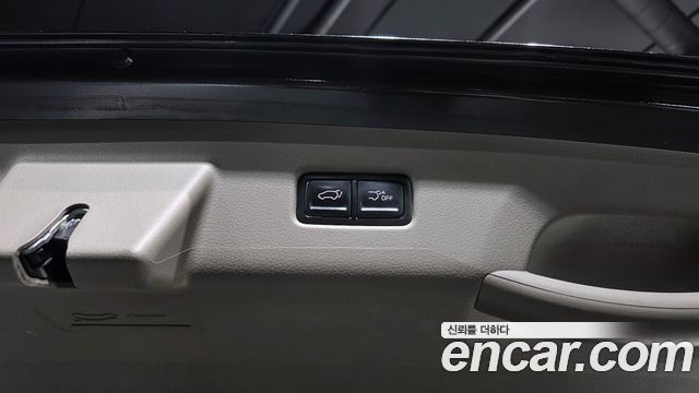 Kia Canival 2025 — photo 39