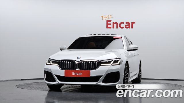 BMW 5-Series 2021 — photo 3